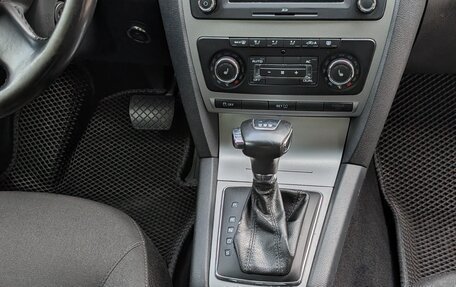Skoda Octavia, 2011 год, 680 000 рублей, 13 фотография