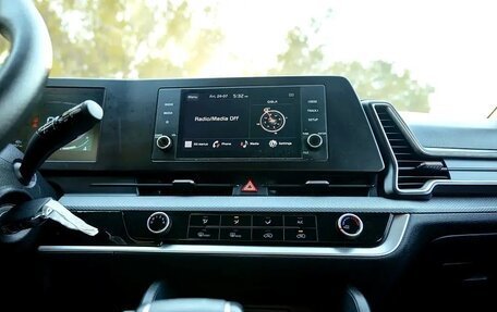 KIA Sportage IV рестайлинг, 2025 год, 2 910 001 рублей, 13 фотография