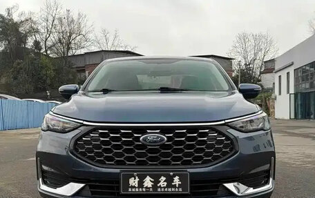 Ford Escort, 2021 год, 1 140 000 рублей, 2 фотография