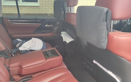 Lexus LX III, 2016 год, 6 300 000 рублей, 7 фотография