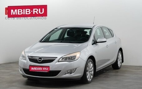 Opel Astra J, 2012 год, 825 000 рублей, 1 фотография