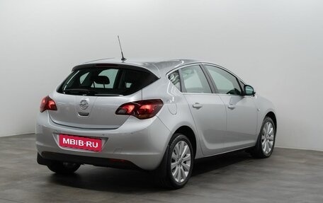 Opel Astra J, 2012 год, 825 000 рублей, 5 фотография