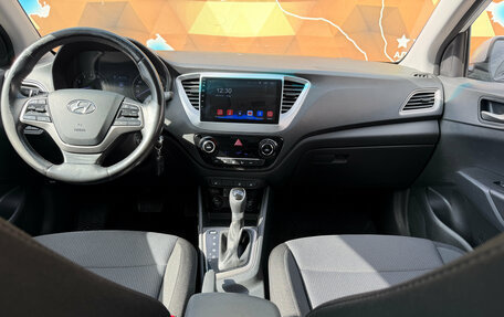 Hyundai Solaris II рестайлинг, 2019 год, 1 220 000 рублей, 21 фотография