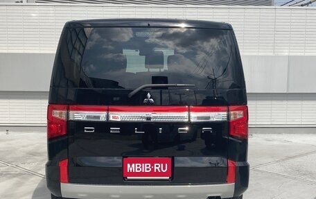 Mitsubishi Delica D:5 I, 2023 год, 2 650 000 рублей, 7 фотография