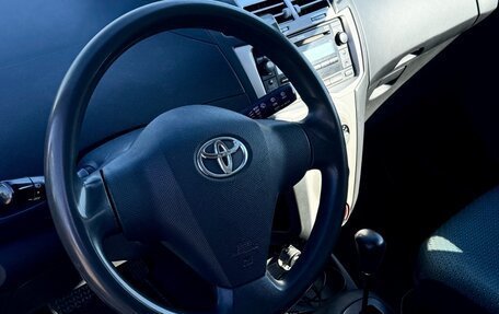 Toyota Yaris III рестайлинг, 2007 год, 420 000 рублей, 10 фотография