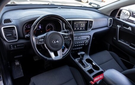 KIA Sportage IV рестайлинг, 2019 год, 1 895 000 рублей, 13 фотография