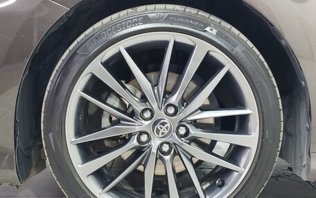 Toyota Camry, 2021 год, 3 977 000 рублей, 10 фотография