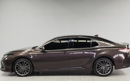 Toyota Camry, 2021 год, 3 977 000 рублей, 8 фотография