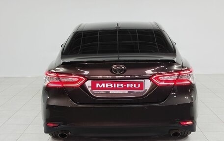 Toyota Camry, 2021 год, 3 977 000 рублей, 6 фотография