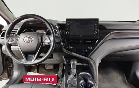 Toyota Camry, 2021 год, 3 977 000 рублей, 15 фотография
