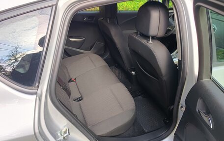 Opel Astra J, 2011 год, 760 000 рублей, 15 фотография