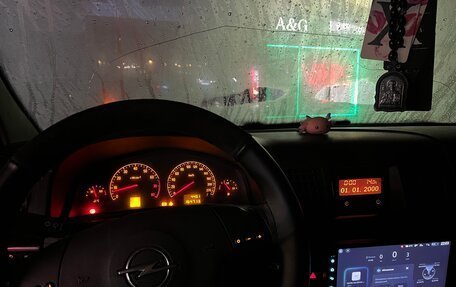 Opel Vectra C рестайлинг, 2002 год, 270 000 рублей, 9 фотография