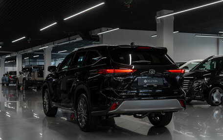 Toyota Highlander, 2026 год, 5 900 000 рублей, 4 фотография