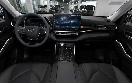 Toyota Highlander, 2026 год, 5 900 000 рублей, 8 фотография