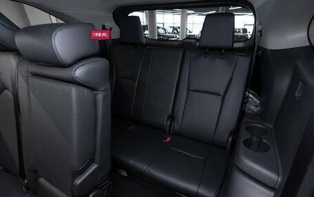 Toyota Highlander, 2026 год, 5 900 000 рублей, 15 фотография