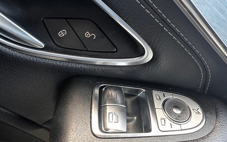 Mercedes-Benz C-Класс, 2019 год, 3 600 000 рублей, 31 фотография