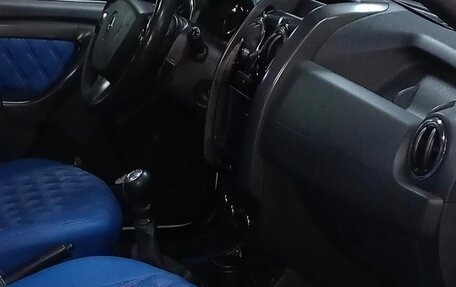Renault Duster I рестайлинг, 2016 год, 1 300 000 рублей, 2 фотография