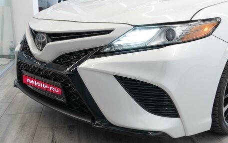 Toyota Camry, 2018 год, 2 249 000 рублей, 6 фотография