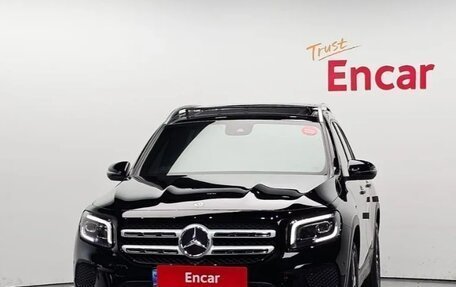 Mercedes-Benz GLB, 2021 год, 2 890 000 рублей, 2 фотография