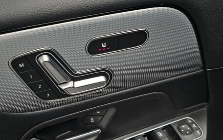 Mercedes-Benz GLB, 2021 год, 2 890 000 рублей, 8 фотография