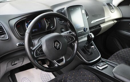 Renault Scenic IV, 2018 год, 1 570 000 рублей, 10 фотография