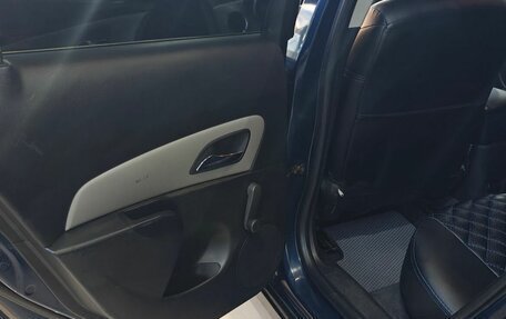 Chevrolet Cruze II, 2011 год, 529 000 рублей, 9 фотография