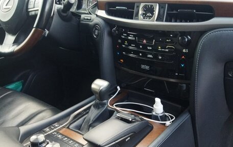 Lexus LX III, 2018 год, 8 500 000 рублей, 9 фотография