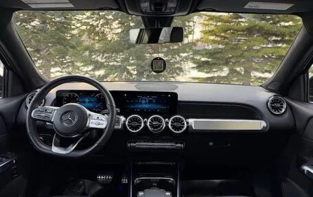 Mercedes-Benz GLB, 2023 год, 3 500 000 рублей, 7 фотография