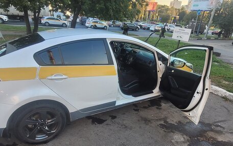 KIA Cerato III, 2015 год, 500 000 рублей, 1 фотография