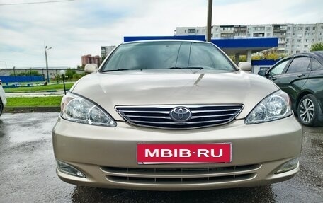 Toyota Camry V40, 2001 год, 650 000 рублей, 2 фотография