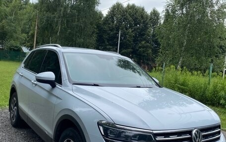 Volkswagen Tiguan II, 2018 год, 2 350 000 рублей, 7 фотография