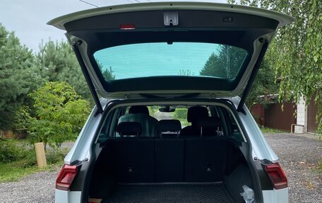 Volkswagen Tiguan II, 2018 год, 2 350 000 рублей, 14 фотография