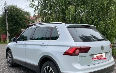 Volkswagen Tiguan II, 2018 год, 2 350 000 рублей, 12 фотография