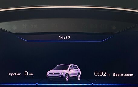 Volkswagen Tiguan II, 2018 год, 2 350 000 рублей, 26 фотография