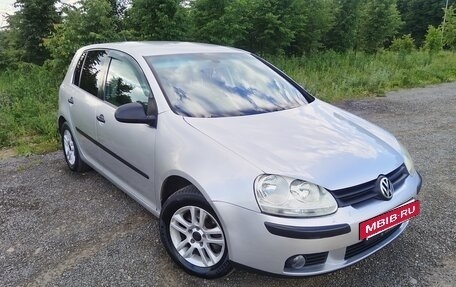 Volkswagen Golf V, 2006 год, 310 000 рублей, 2 фотография