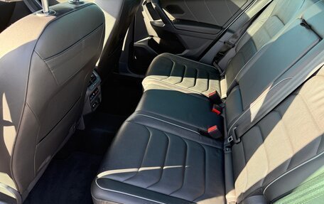 Volkswagen Tiguan II, 2021 год, 3 900 000 рублей, 5 фотография