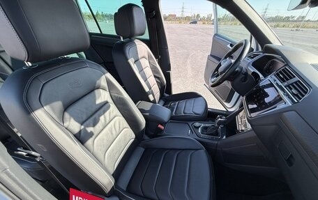 Volkswagen Tiguan II, 2021 год, 3 900 000 рублей, 11 фотография