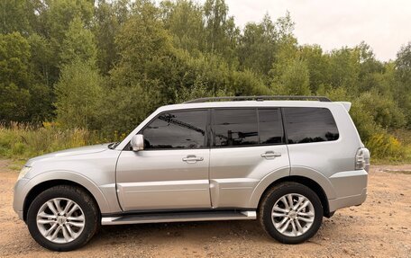 Mitsubishi Pajero IV, 2011 год, 1 950 000 рублей, 10 фотография