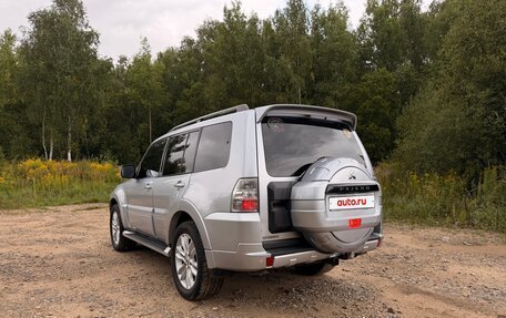 Mitsubishi Pajero IV, 2011 год, 1 950 000 рублей, 11 фотография