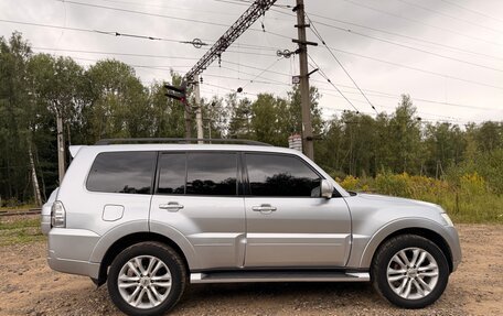 Mitsubishi Pajero IV, 2011 год, 1 950 000 рублей, 9 фотография