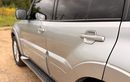 Mitsubishi Pajero IV, 2011 год, 1 950 000 рублей, 15 фотография