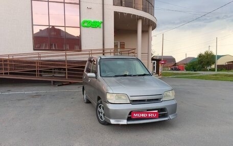 Nissan Cube II, 2002 год, 120 000 рублей, 1 фотография