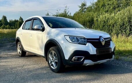 Renault Logan II, 2021 год, 1 100 000 рублей, 1 фотография