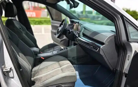 Volkswagen Golf VIII, 2023 год, 1 915 700 рублей, 9 фотография