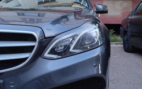 Mercedes-Benz E-Класс, 2013 год, 1 450 000 рублей, 5 фотография
