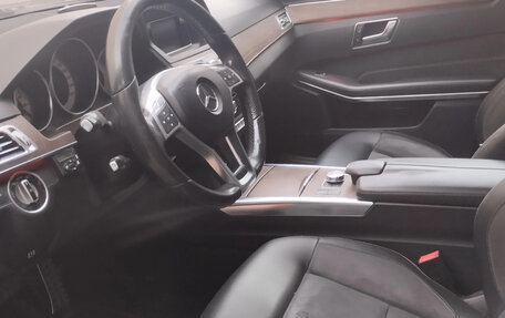Mercedes-Benz E-Класс, 2013 год, 1 450 000 рублей, 8 фотография