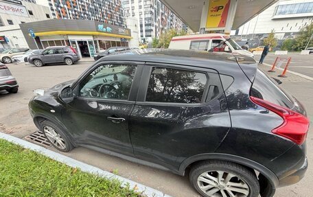 Nissan Juke II, 2011 год, 800 000 рублей, 7 фотография