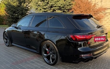 Audi RS 4, 2021 год, 8 500 000 рублей, 7 фотография