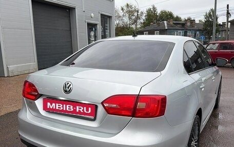 Volkswagen Jetta VI, 2013 год, 950 000 рублей, 7 фотография