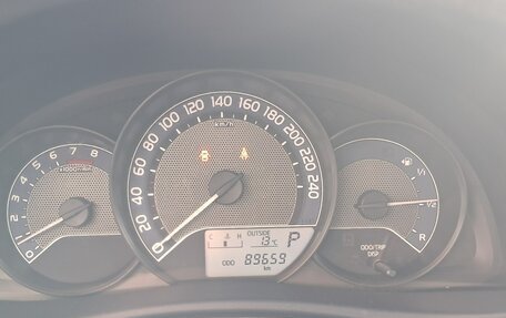 Toyota Auris II, 2014 год, 1 150 000 рублей, 7 фотография